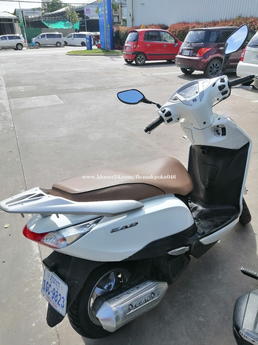 Honda lead 125cc 2016 Urgent sale Price 1450.00 in Phnom Penh, Cambodia Freedom Lady