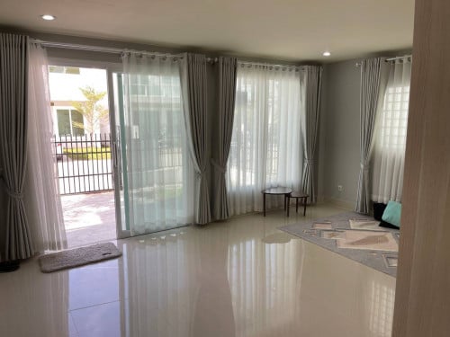 លក់បន្ទាន់ តំលៃធូរថ្លៃ