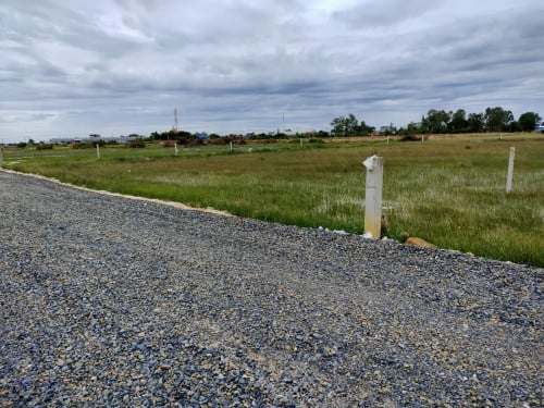 ដីលក់ផ្លូវជាតិលេខ៣