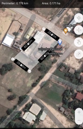 ដី​សម្រាប់​លក់​