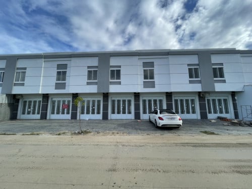 ផ្ទះលក់ រឺ ជួល បុរីពិភពថ្មី ឈូកវ៉ា ១