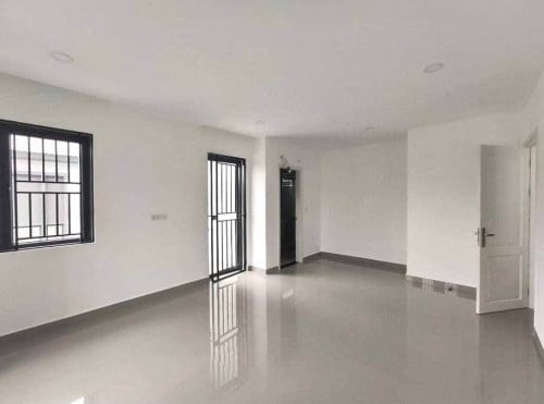 Queen villa for Sale in Chip Mong 598 ( Park Land )