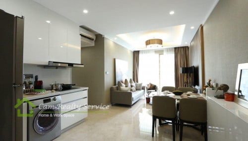 Modern style 2 bedrooms serviced apartment for rent with BIG GARDEN, BIG SWIMMING POOL and gym