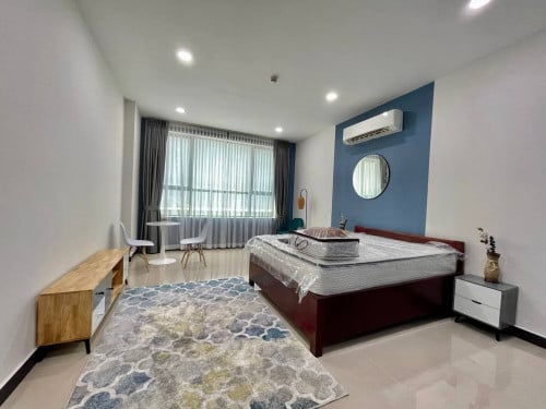 Brand New Condo-Apt For Rent Near Olympia Stadium, 04Floors, 12Units, 9,000$ Per Month