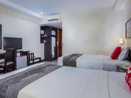 Hotel For Sale Near Independent Monument, 14Floors, 95Rooms, 10,000,000$