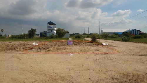 ដីកែងផ្លូវ10m