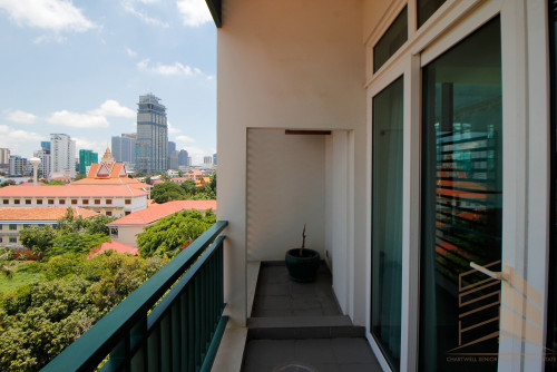 1 bedroom apartment with swimming pool and gym available for rent in BKK1