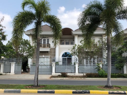 Charteau Villa for sale at Grand Phnom Penh City