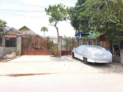 ដីសម្រាប់ជួល 500$/ខែ