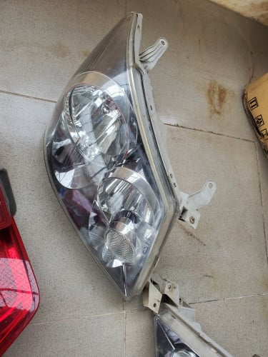 ចង្កៀងស្តុបក្រោយ Fortuner 2008 លក់