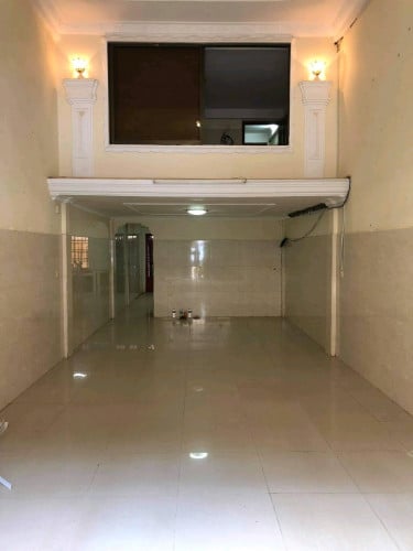 ផ្ទះល្វែងសម្រាប់លក់