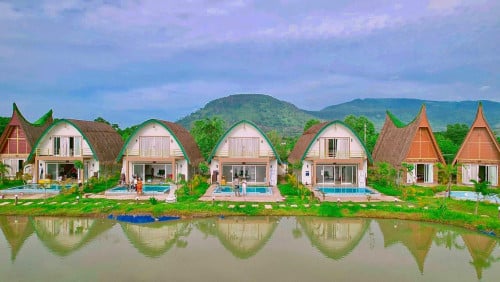 លក់ដី ភូមិបារាំង ជិតបាលីវីឡារីសត ទេសភាពជើងភ្នំបូកគោ បញ្ចុះតម្លៃពិសេស