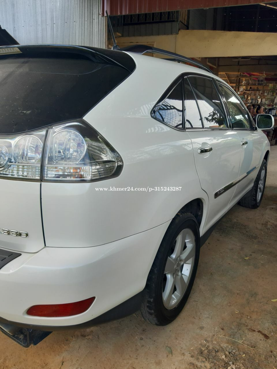 Rental car in cambodia Price 500.00 in Phnom Penh, Cambodia 031