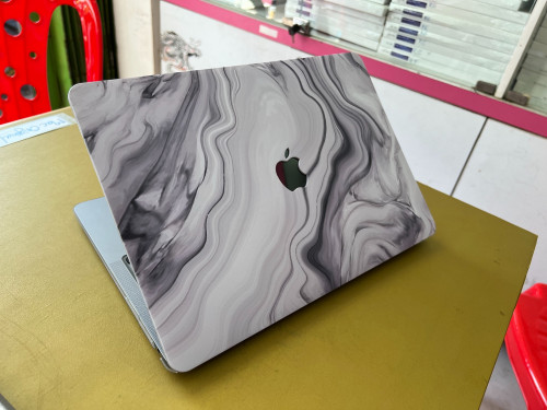 MacBook Case Pro M1 / Air M1 in Stock ហ៊ួត លី