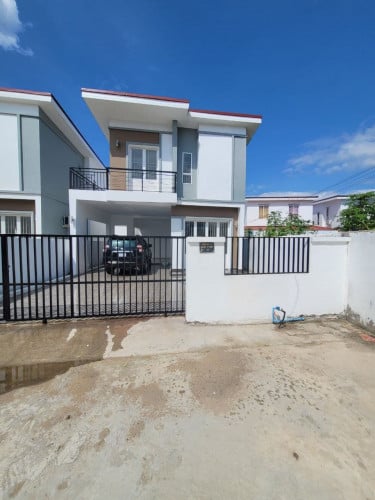 ផ្ទះលក់ (បុរី CS) បាត់ដឹង