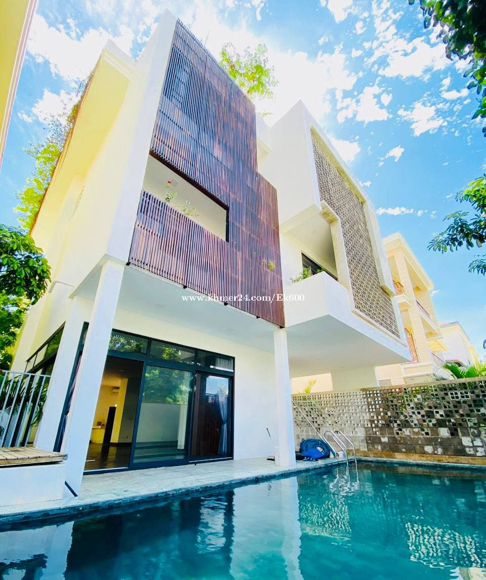 Swimming Pool Villa For Rent In Elite Town, Koh Pich, 03 Floors, 05-06 Bedrooms, 6,000$