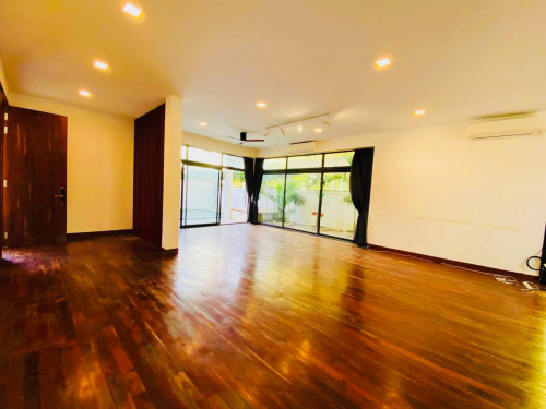 Swimming Pool Villa For Rent In Elite Town, Koh Pich, 03 Floors, 05-06 Bedrooms, 6,000$