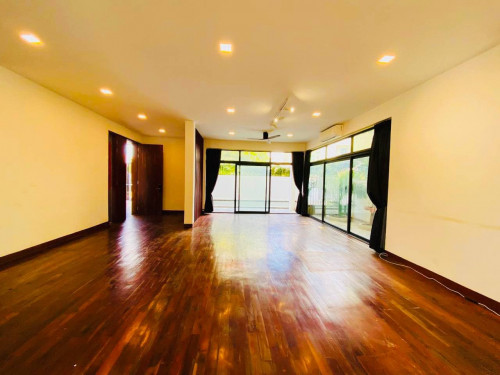 Swimming Pool Villa For Rent In Elite Town, Koh Pich, 03 Floors, 05-06 Bedrooms, 6,000$