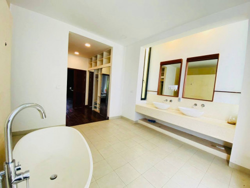 Swimming Pool Villa For Rent In Elite Town, Koh Pich, 03 Floors, 05-06 Bedrooms, 6,000$