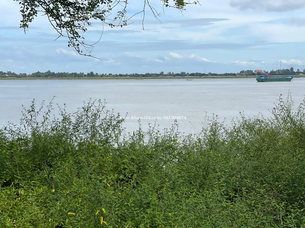 Riverland for Sale Price 1.00 in Mean Chey, Srei Santhor, Kampong Cham