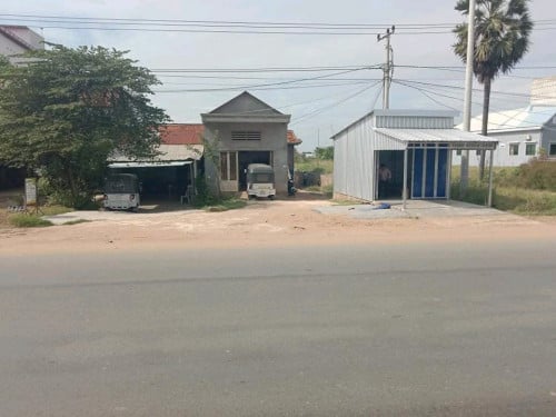 ដីលក់បន្ទាន់នៅលើផ្លូវជាតិ6A