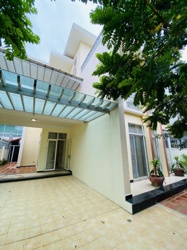 Modern Villa for rent Elite Town Koh Pich