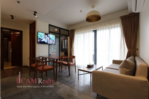 Luxurious 2 bedrooms serviced apartment for rent near wat Phnom