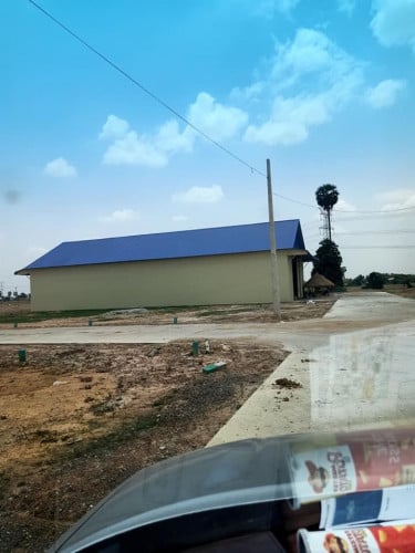 ដីលក់
