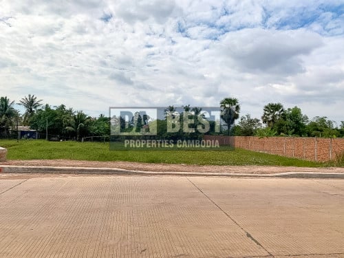 ដីលក់ក្នុងក្រុងសៀមរាប-សាលាកំរើក/Land for Sale in Siem Reap-Sala Kamreuk
