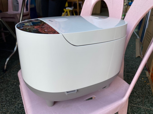 PHILLIPS  ( HD4515)( New rice cooker 1,8L,  ឆ្នាំងដាំបាយថ្មីទំហំ1,8លីត្រ ឆ្នាំកំរាស 3 mm)