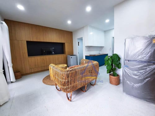 Orussey area | Modern & Newly apartment one bedroom with elevator for rent near Olympia mall