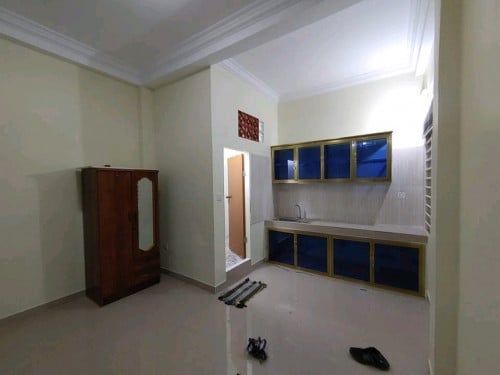 បន្ទប់ជួលបន្ទប់ទឹក ១ ផ្ទះបាយ១ បន្ទប់គេង១