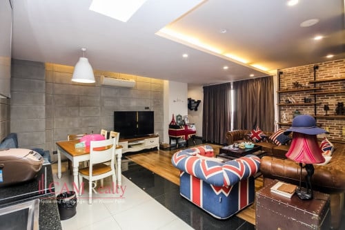 Chroy Changvar | Chinese colonial style 6 bedrooms penthouse for rent