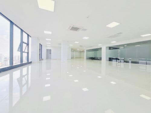 Office Space For Rent Near Toul Tompong Market, Size Available: 500sqm, 12$ Per Sqm