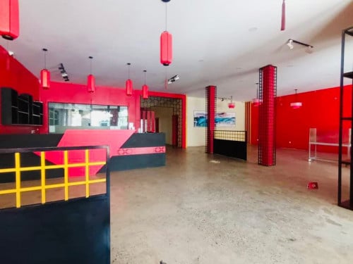 Commercial Restaurant-Showroom For Rent Along Monivong BLVD, 15x30m, 8,000$ Per Month