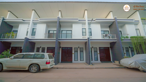 Townhouse: No1014 for rent with fully furnished with two bedrooms and three bathrooms.
