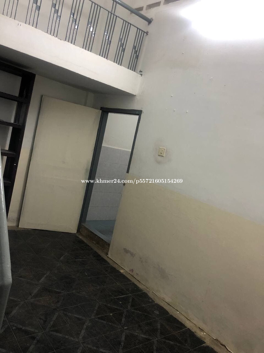 Shop house for rent E0 Price 700.00 in Boeng Keng Kang Muoy, Boeng