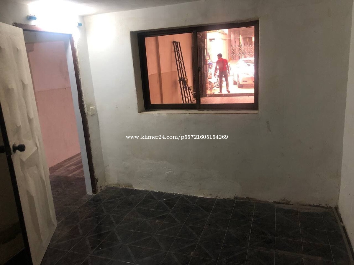 Shop house for rent E0 Price 700.00 in Boeng Keng Kang Muoy, Boeng