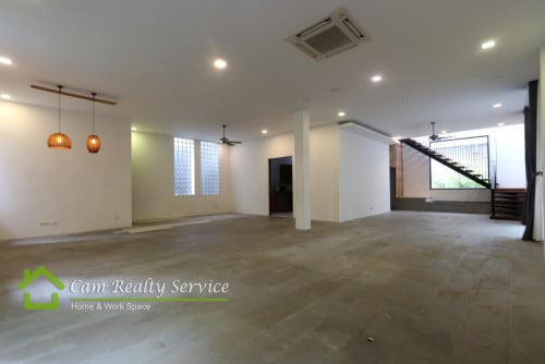 Tonle Bassac area | Western style 6 bedrooms private villa for rent | Rooftop & Pool