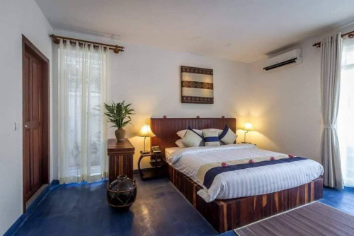 Modern Villa-Guesthouse For Rent Near Independent Monument, 12 Rooms,  Per Month