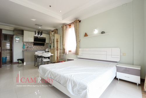 Chroy Changvar area | Cozy studio serviced apartment for rent | Pool & Gym