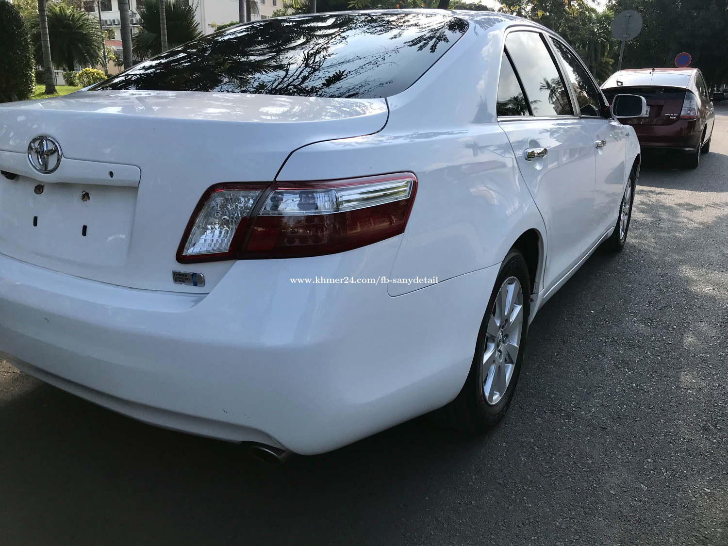 Car rental Camry Hybrid 07 Full Price 600 in Phnom Penh, Cambodia