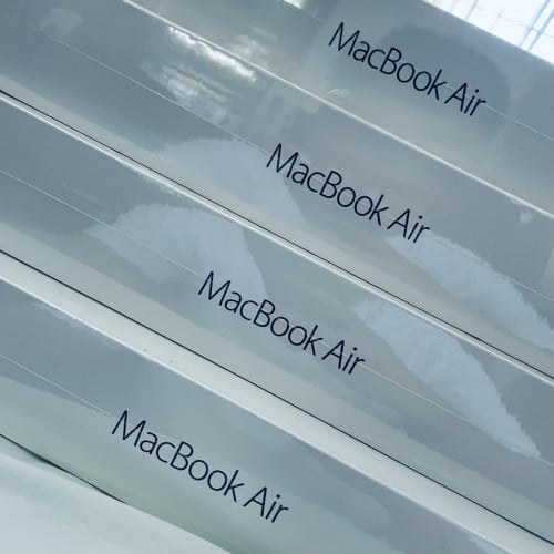 MacBook Air 128Gb - Seal Brand New 100%