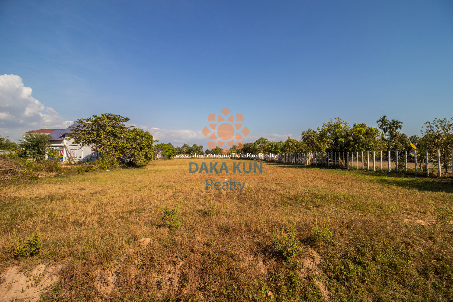 ដីលក់នៅជិតតុលាការខេត្តសៀមរាប/ Land for Sale in Siem Reap cityChreav in