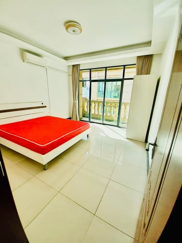 Shophouse For Rent At Diamond One, Koh Pich, 06 Bedrooms, 2,800$ Per Month