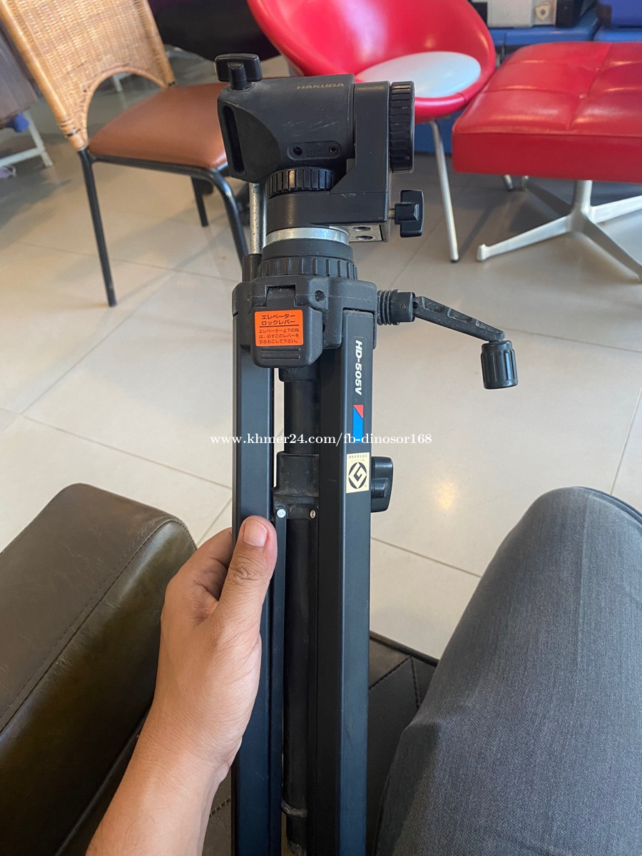 Tripod made in japan Price 50 in Kampong Thom, Cambodia Chandoeun