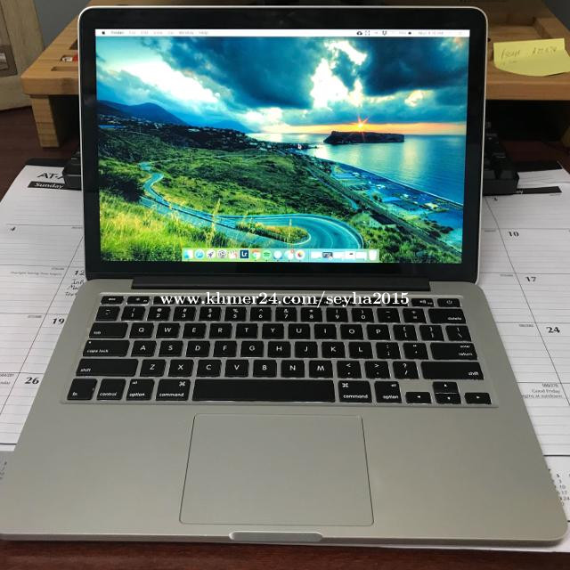 Macbook Pro ( Retina 13 inch, Early 2015) Ram 8Gb/ CPU core Intel