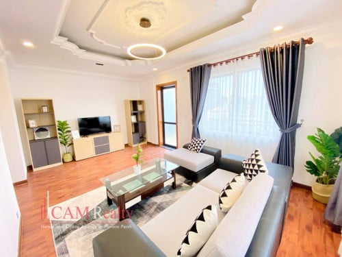 Expansive 2 bedrooms serviced apartment for rent in center of BKK1 Phnom Penh