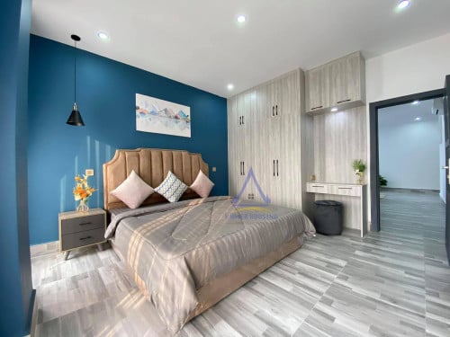 Modern & Service apartment one-bedrooms with lift for rent north of Russian market