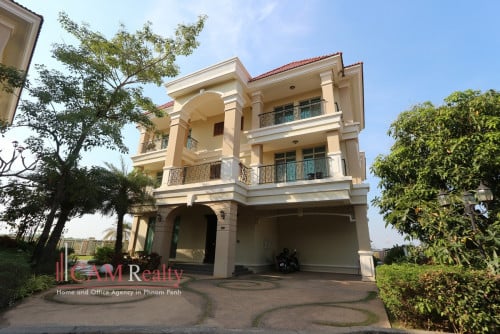 Camko City area | Fully-furnished 6-bedrooms-plus-office emperor villa in gated community for sale